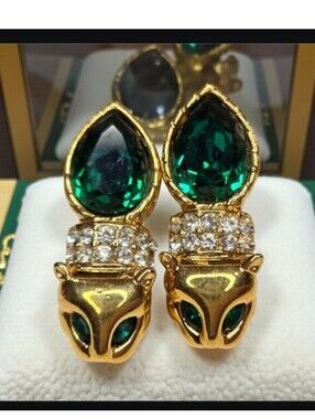 Jackie Collins Vintage 1980's Rare Panther Head Emerald Crystal Clip-on Earrings